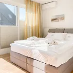 Penthouse Wolkenlos Apartamento *